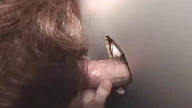 所以决定放松和抽搐他的处女骗局