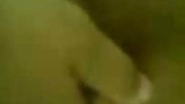 可爱,性感的表情符号甜美手淫光滑的振动器湿在摄像头前,之后玩具的地方被一个热花花公子占据,凶猛成熟的女性